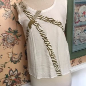 Cool white and gold top, medium, so soft.